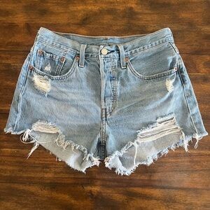 Levi’s 501 cutoff Denim Shorts Size‎ 27